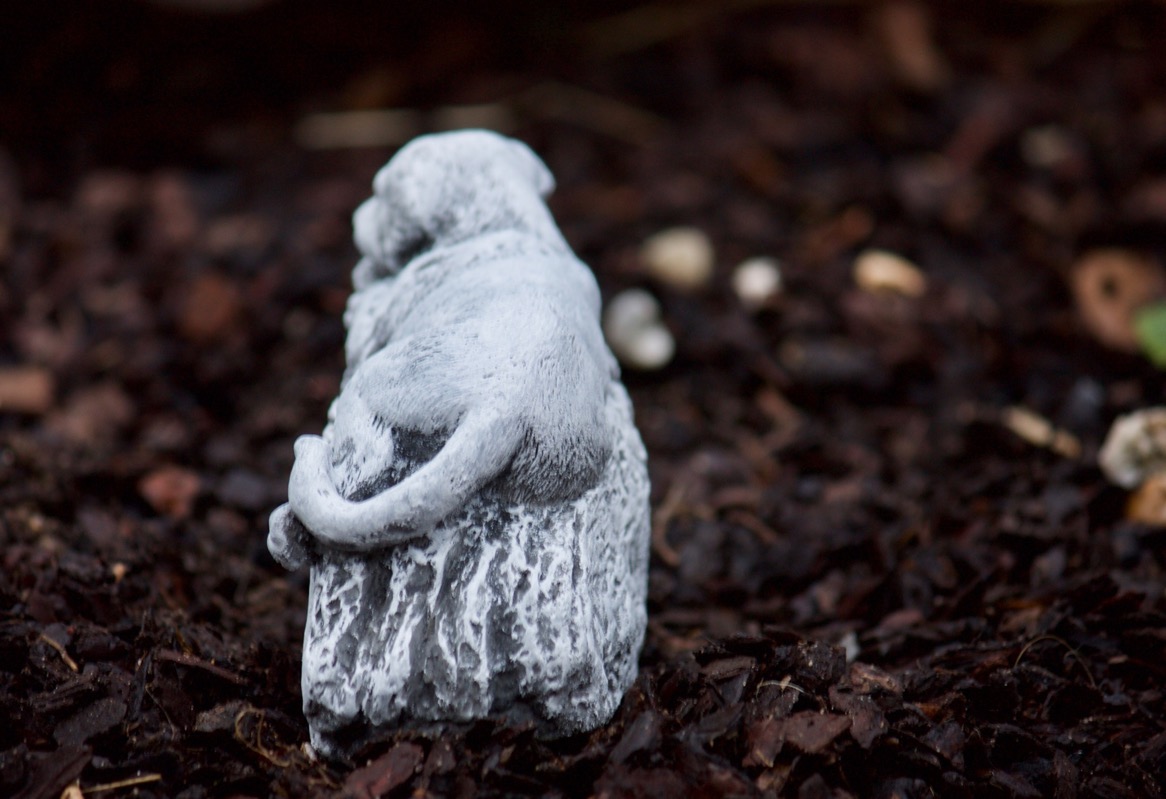Grabschmuck Hund /"Geliebt und unvergessen/" Hundebesitzer Frostfest Steinguss