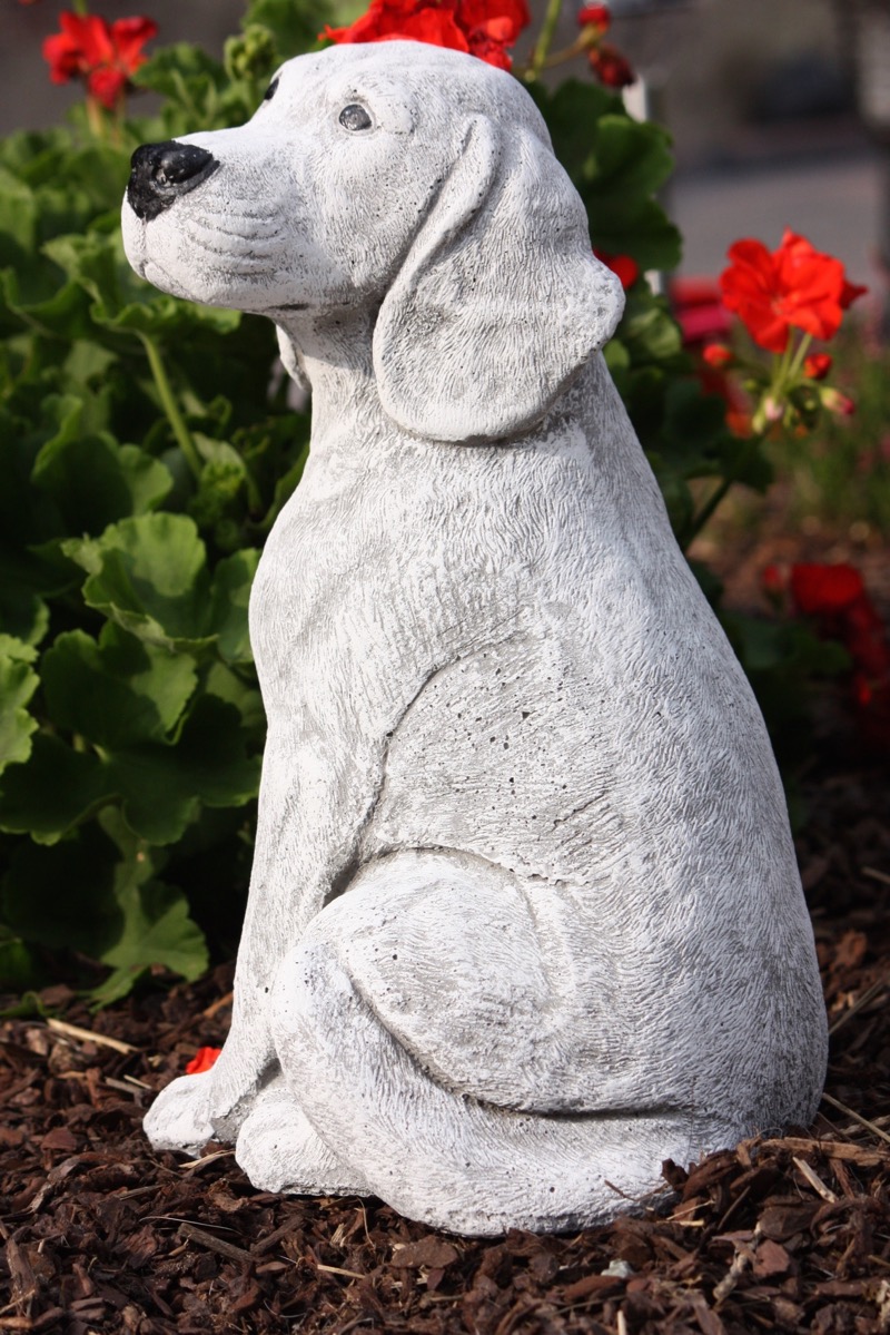 Steinfigur Beagle Frostfest Gartenfigur Deko Steinguss Hund wetterfest