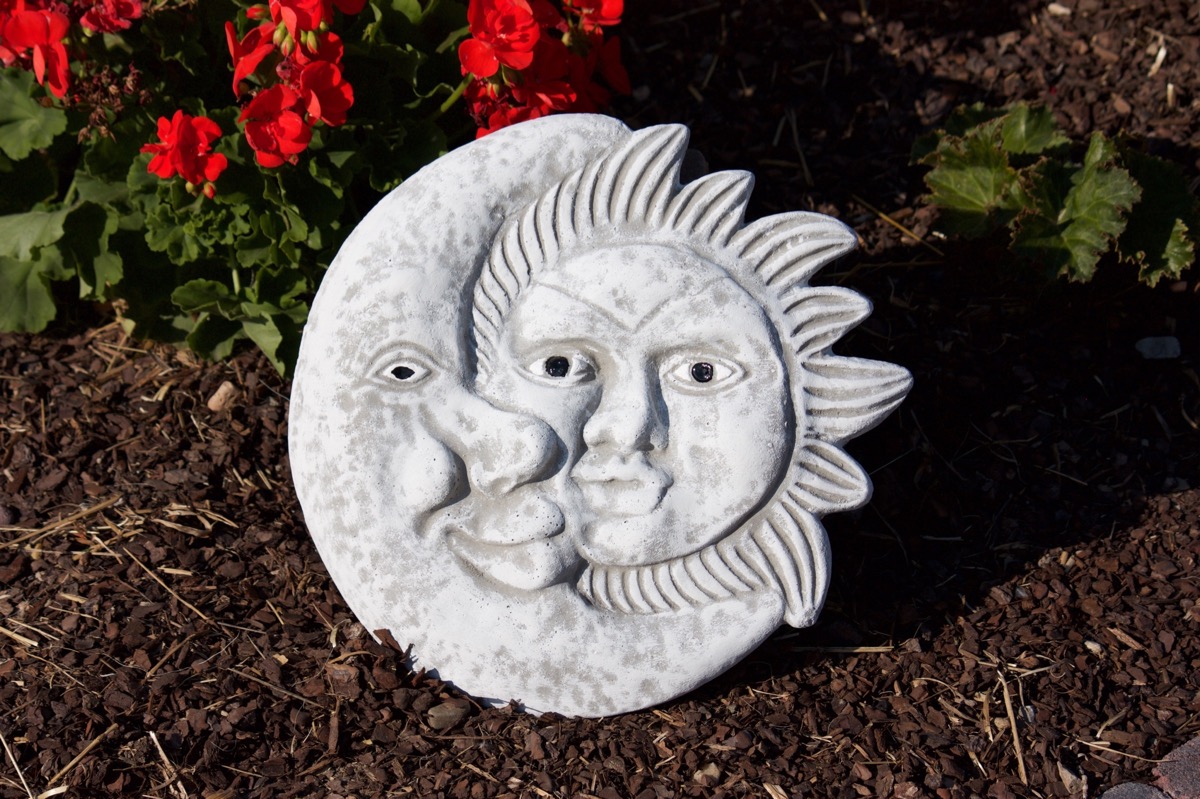 Wanddekoration Sonne & Mond - Gelbe Metall-Deko Für Innen & Außen